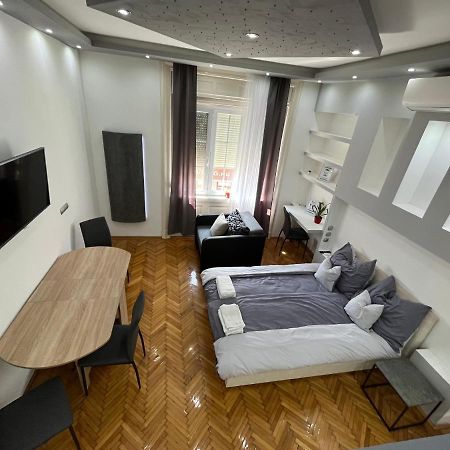 Szechenyi Apartman Miskolc Eksteriør bilde