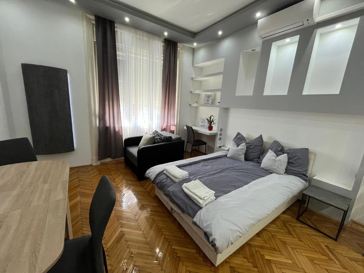 Szechenyi Apartman Miskolc Eksteriør bilde