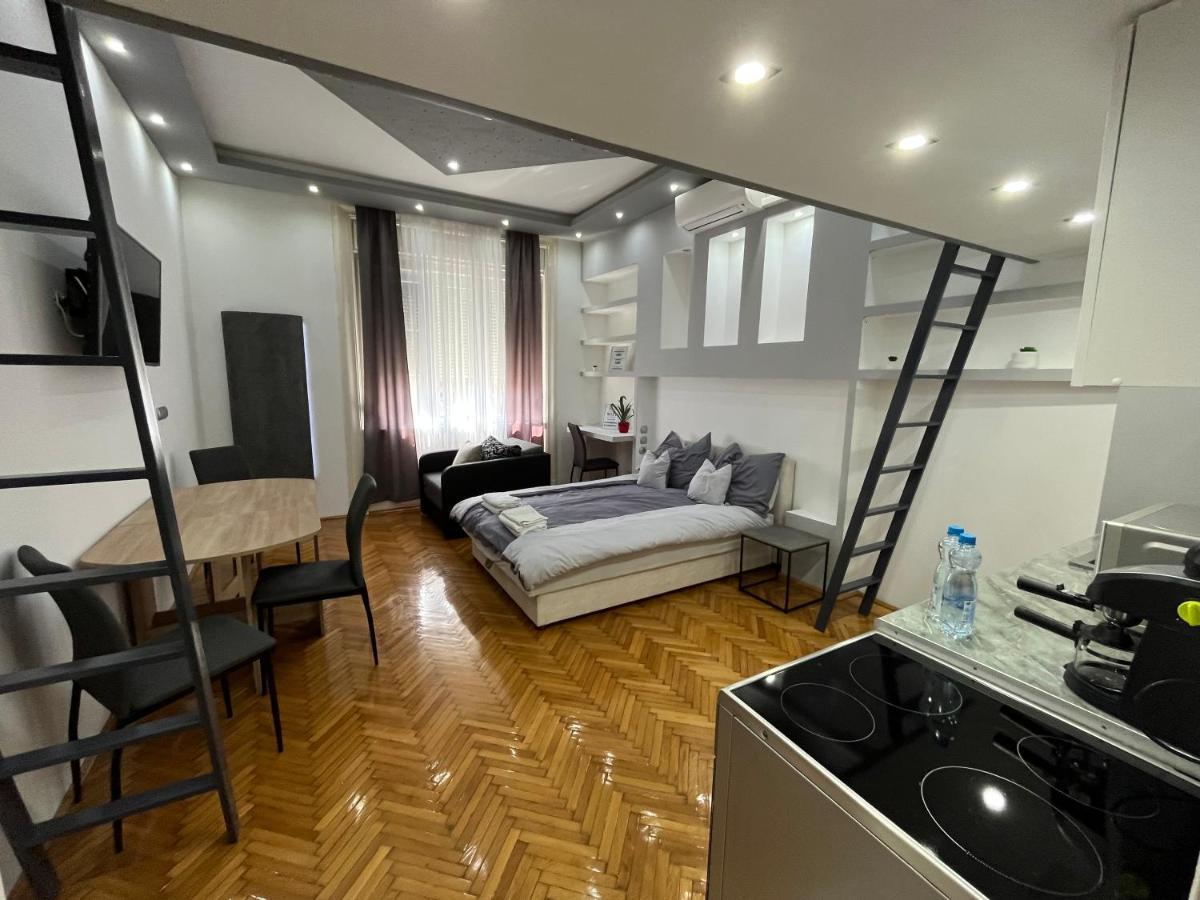Szechenyi Apartman Miskolc Eksteriør bilde