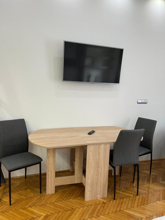 Szechenyi Apartman Miskolc Eksteriør bilde
